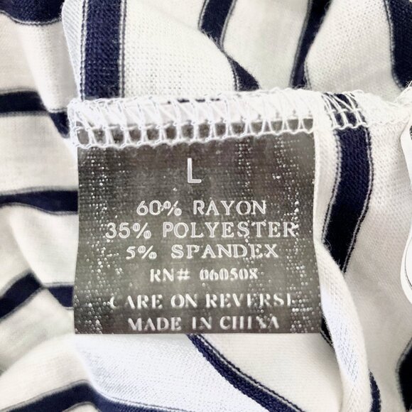 NWT White and Navy Stripe Crop Top - Picture 6 of 7